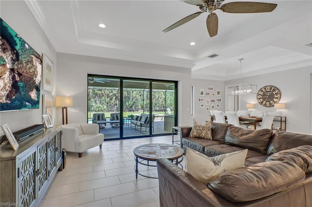 1511 Mockingbird DR, NAPLES FL 34120-16