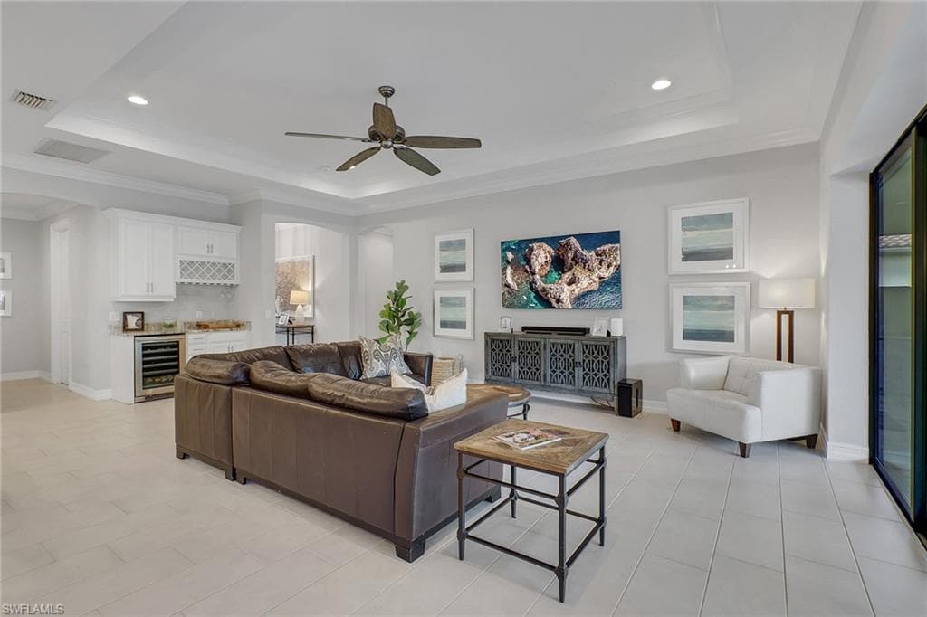 1511 Mockingbird DR, NAPLES FL 34120-3