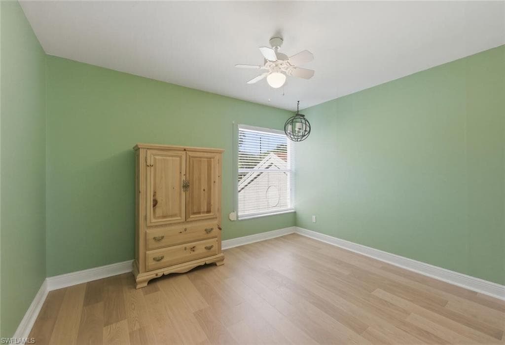 9844 Luna CIR # 201D, NAPLES FL 34109-22