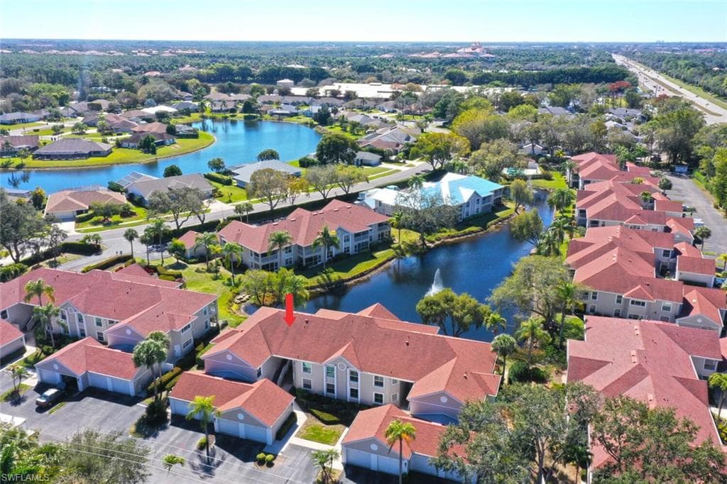 9844 Luna CIR # 201D, NAPLES FL 34109-1