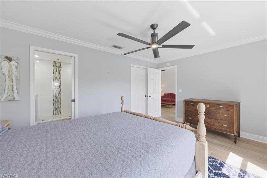 9844 Luna CIR # 201D, NAPLES FL 34109-16