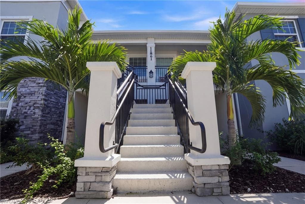 11861 Venetian Lagoon DR 203-2