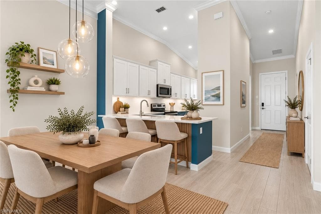 11861 Venetian Lagoon DR 203-13