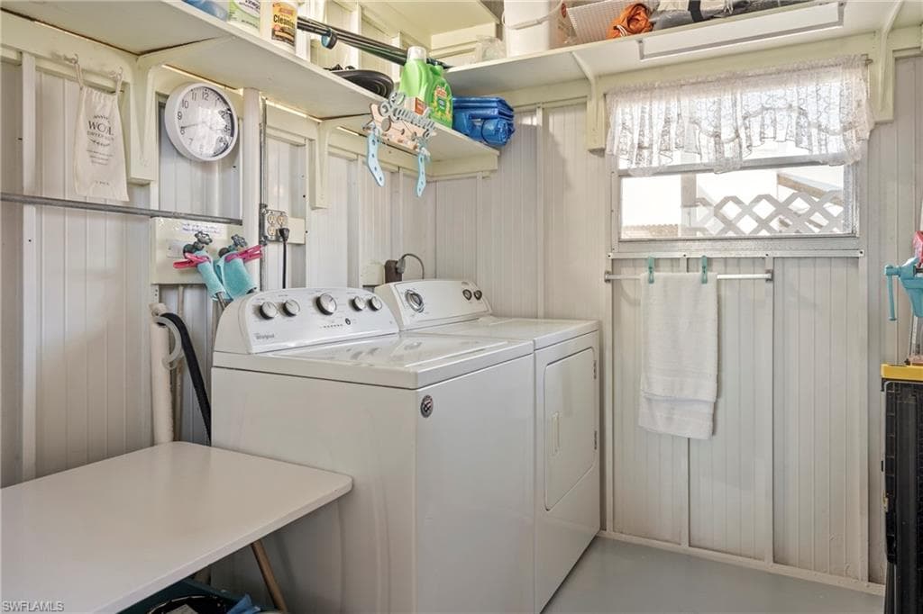 5523 Salem LN, NORTH FORT MYERS FL 33917-22