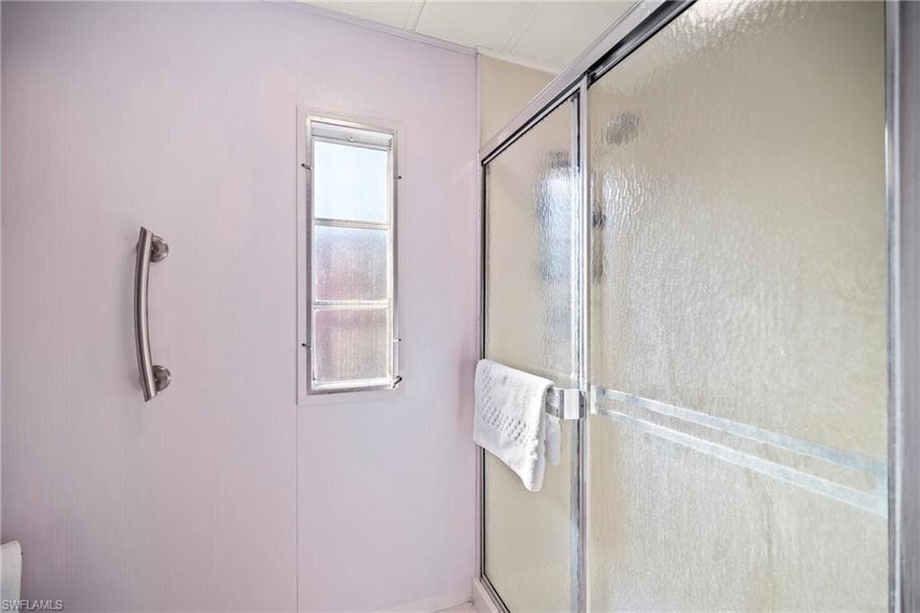 5523 Salem LN, NORTH FORT MYERS FL 33917-21