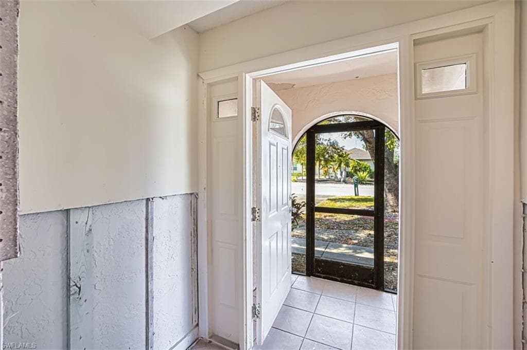 14922 Bonaire CIR-9