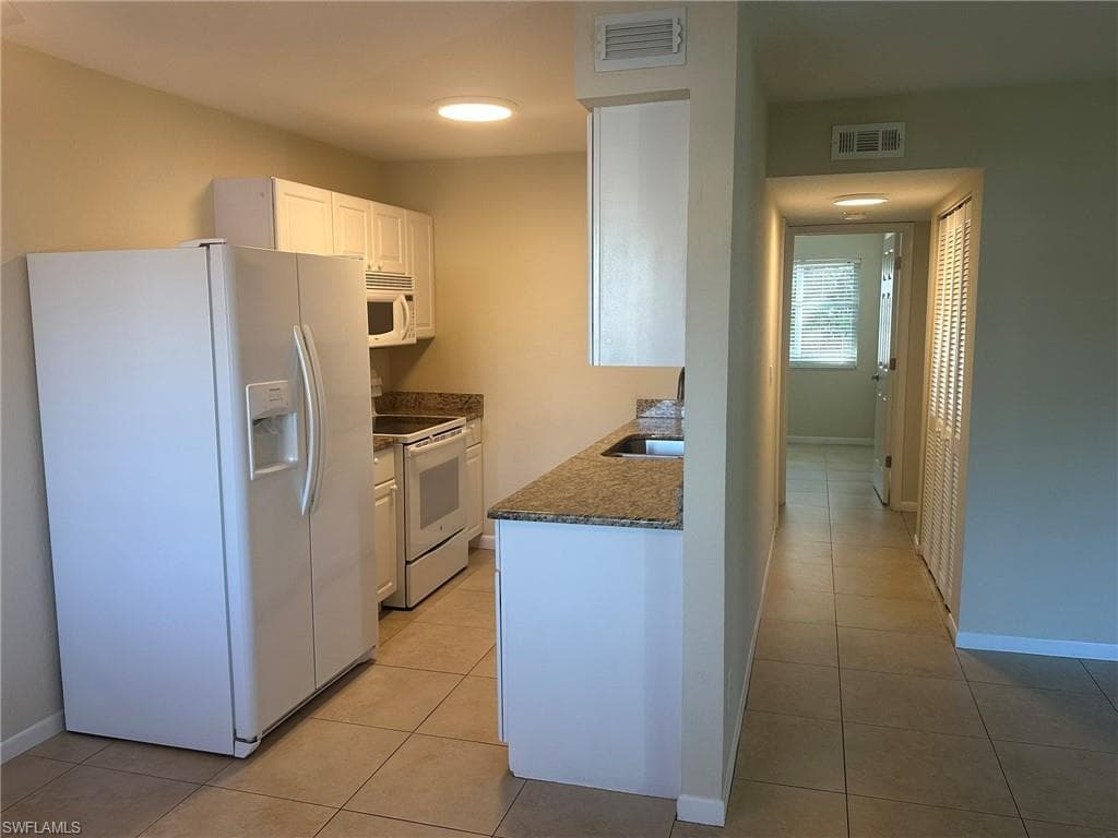 4621 Bayshore DR # Q6, NAPLES FL 34112-5