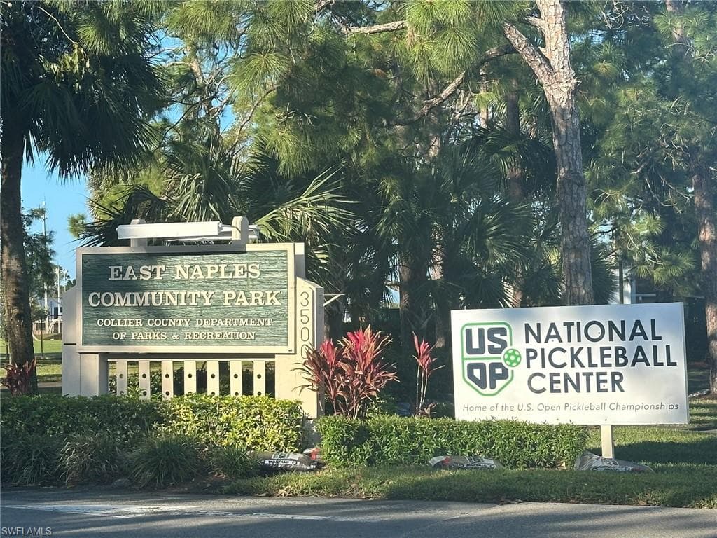 4621 Bayshore DR # Q6, NAPLES FL 34112-14