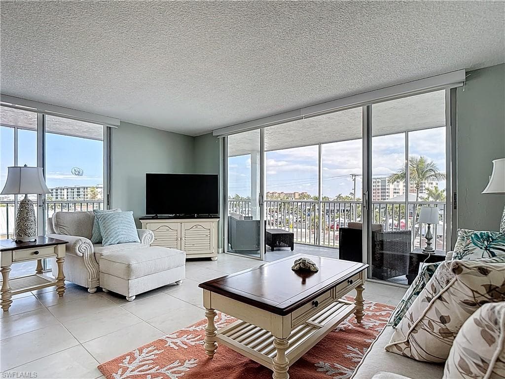 7148 Estero BLVD # 323, FORT MYERS BEACH FL 33931-5