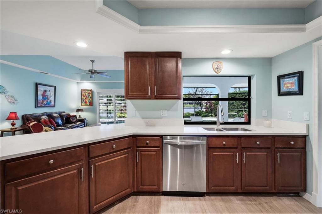 9632 Campbell CIR, NAPLES FL 34109-6