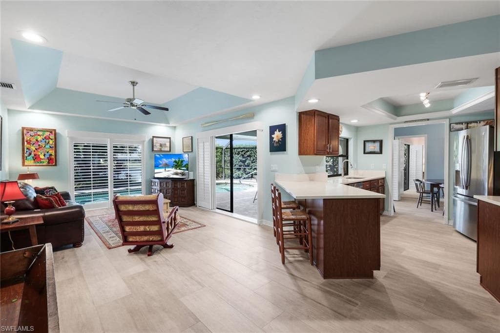 9632 Campbell CIR, NAPLES FL 34109-4