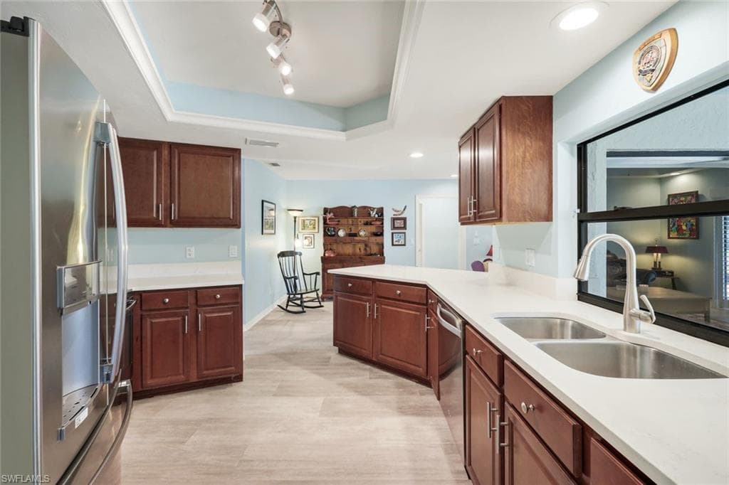 9632 Campbell CIR, NAPLES FL 34109-8