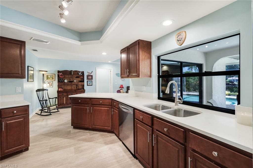 9632 Campbell CIR, NAPLES FL 34109-7