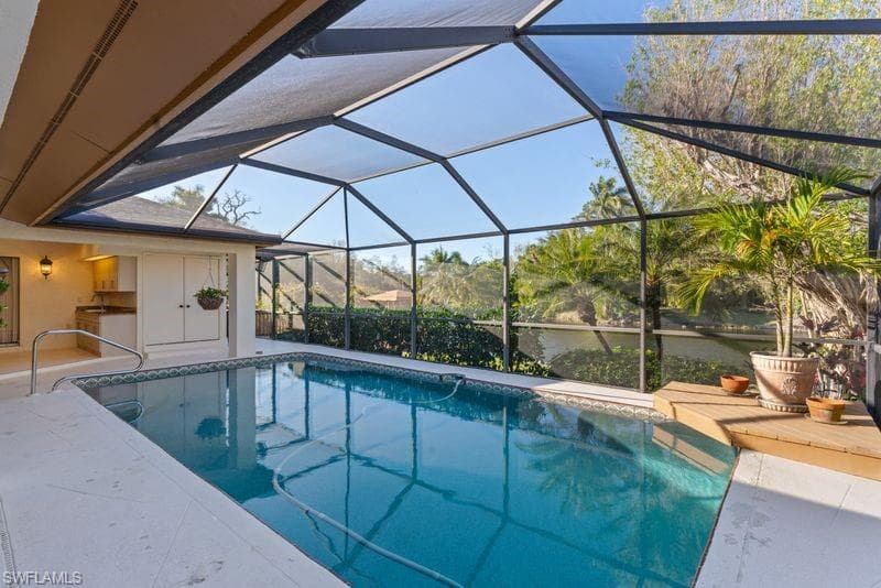 12423 McGregor Woods CIR, FORT MYERS FL 33908-3