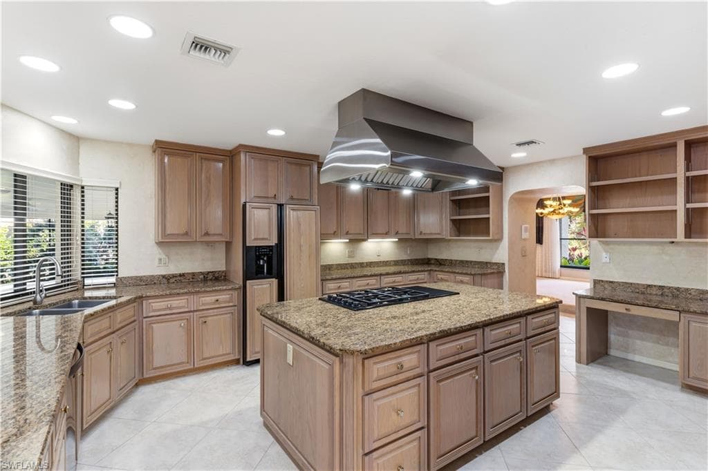 12423 McGregor Woods CIR, FORT MYERS FL 33908-7