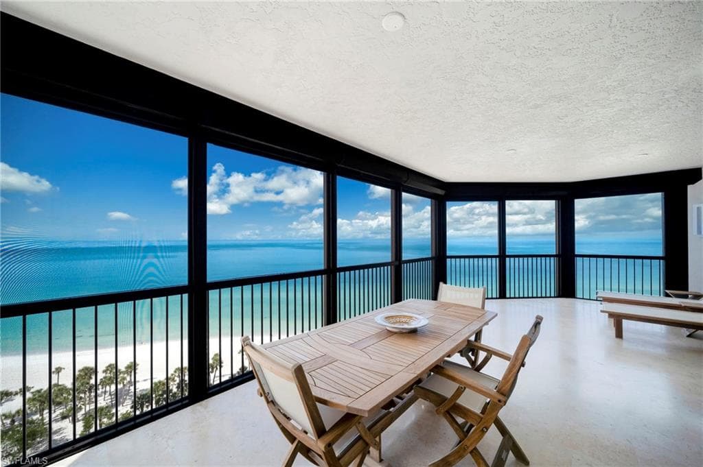 8473 Bay Colony DR 1401-30