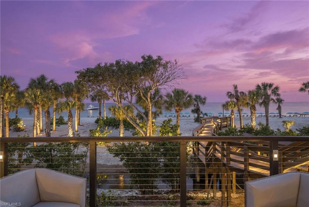 8473 Bay Colony DR 1401-3