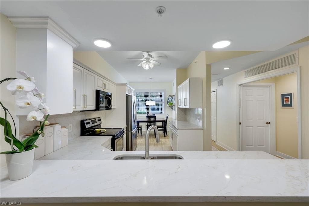 2350 Hidden Lake CT 8511-11