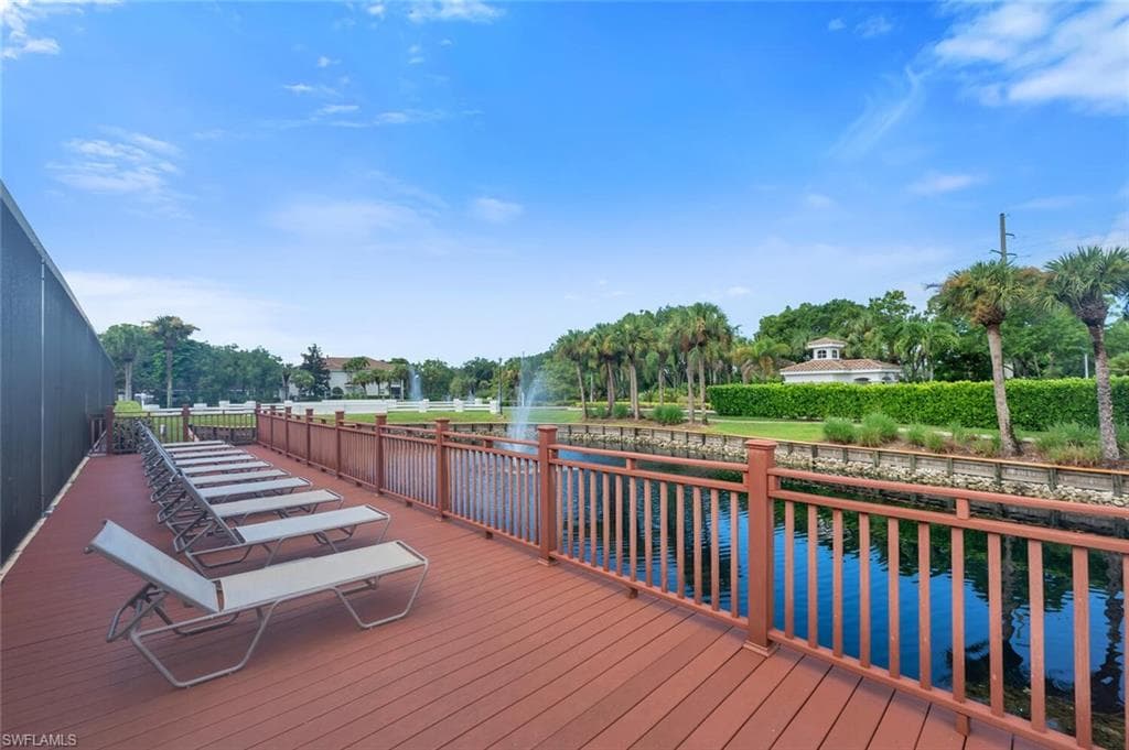 6899 Rain Lily RD # 103, NAPLES FL 34109-35