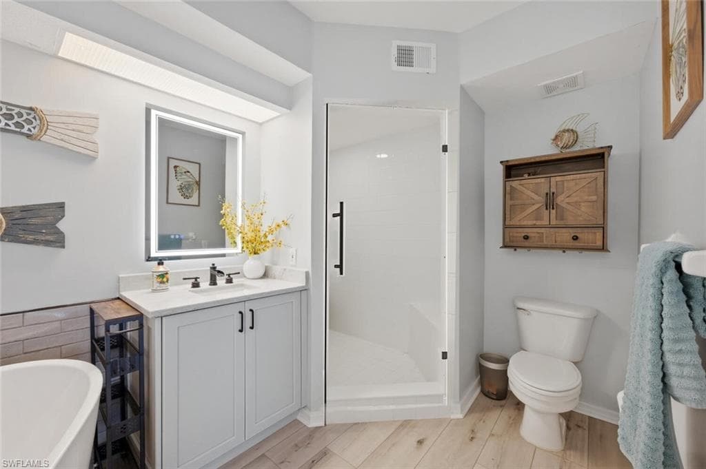 6899 Rain Lily RD # 103, NAPLES FL 34109-19