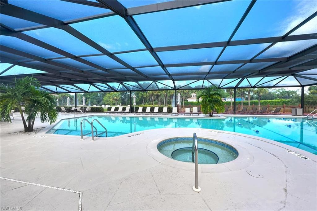 6899 Rain Lily RD # 103, NAPLES FL 34109-33