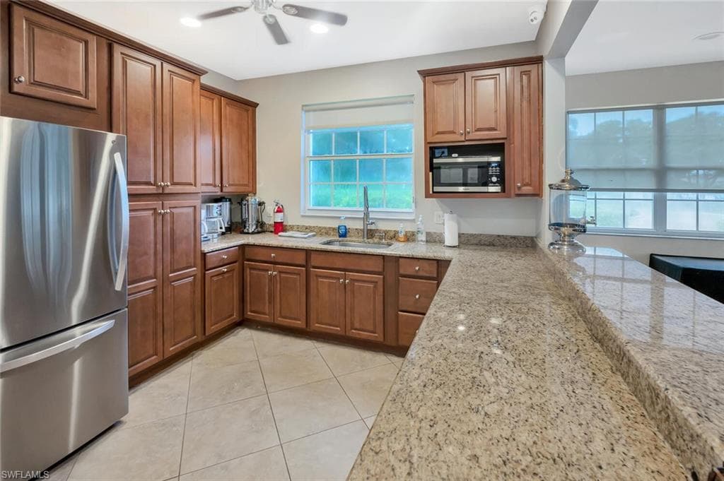 6899 Rain Lily RD # 103, NAPLES FL 34109-37