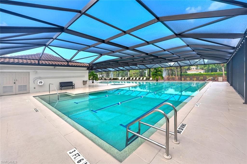 6899 Rain Lily RD # 103, NAPLES FL 34109-32