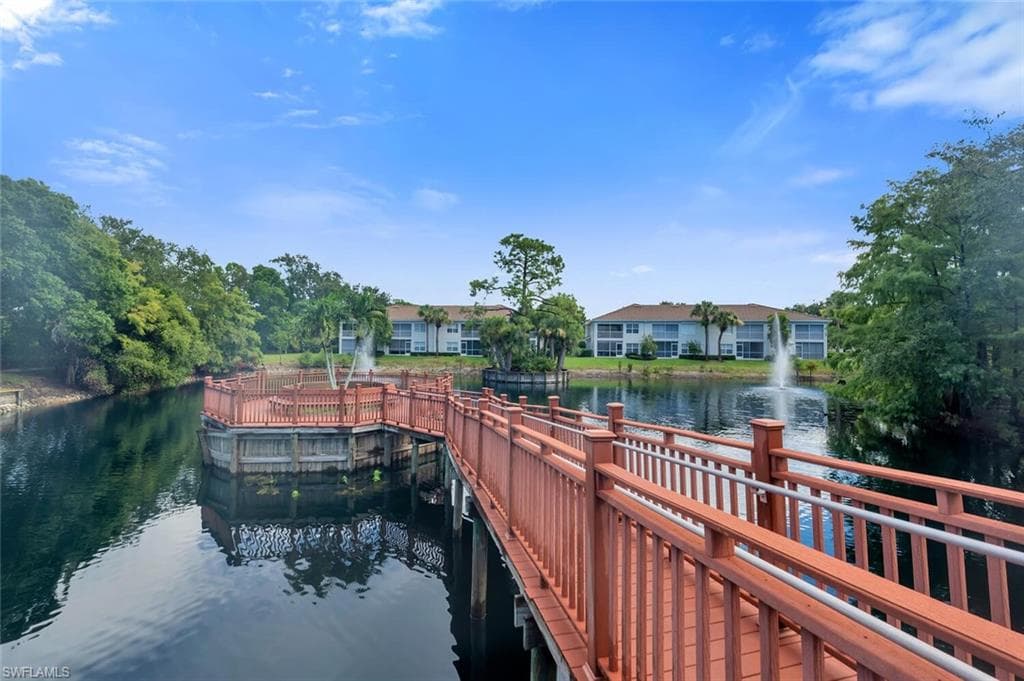 6899 Rain Lily RD # 103, NAPLES FL 34109-34