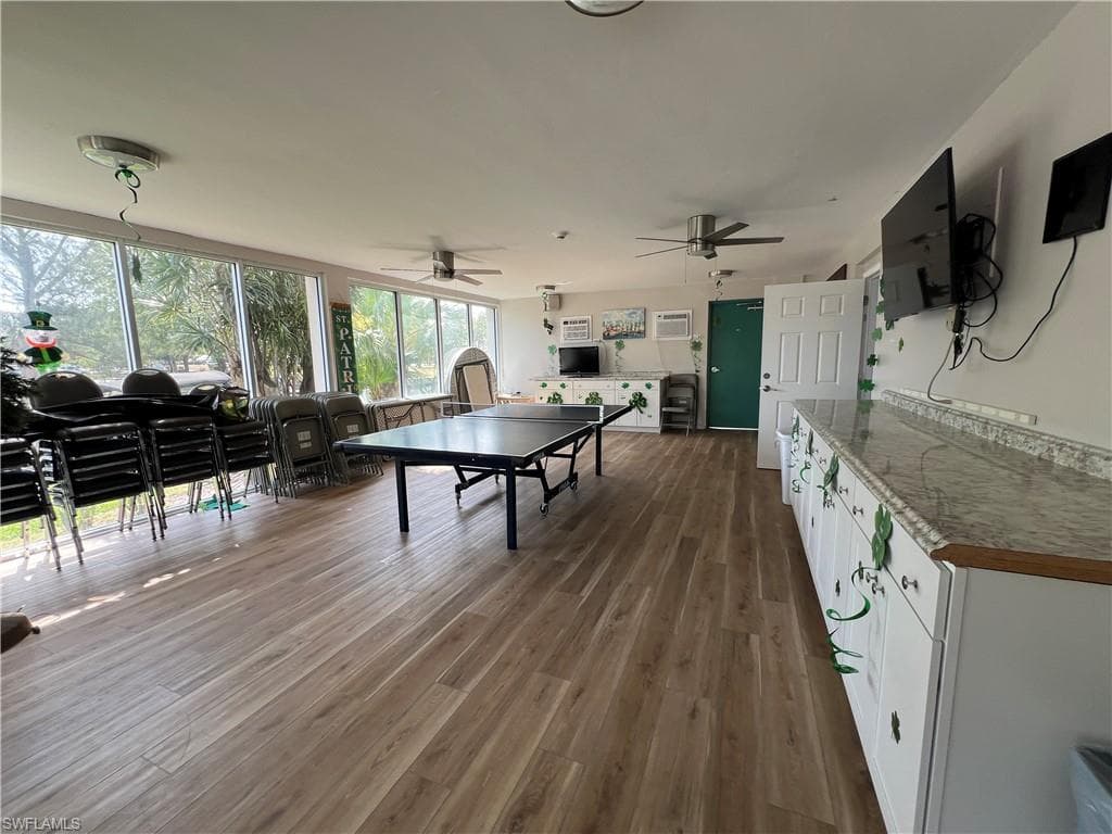 4803 Sunset CT # 106, CAPE CORAL FL 33904-45