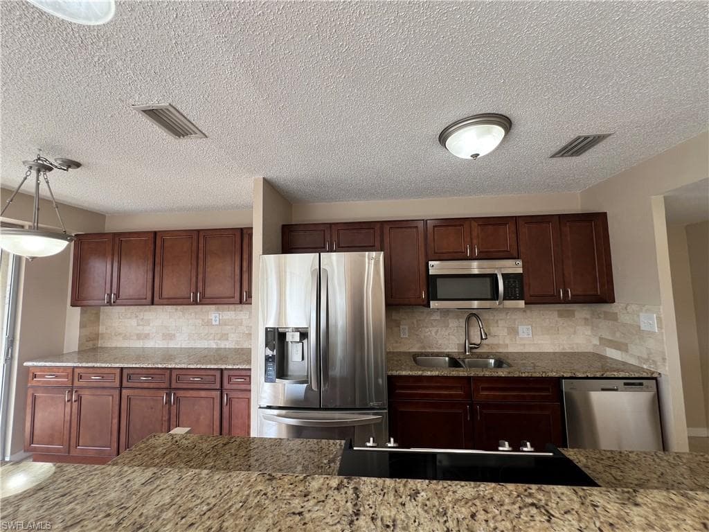 4803 Sunset CT # 106, CAPE CORAL FL 33904-6