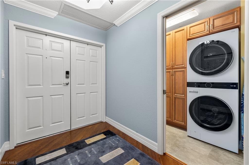 4183 Bay Beach LN # 374, FORT MYERS BEACH FL 33931-1