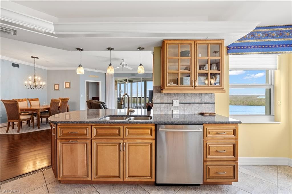 4183 Bay Beach LN # 374, FORT MYERS BEACH FL 33931-2