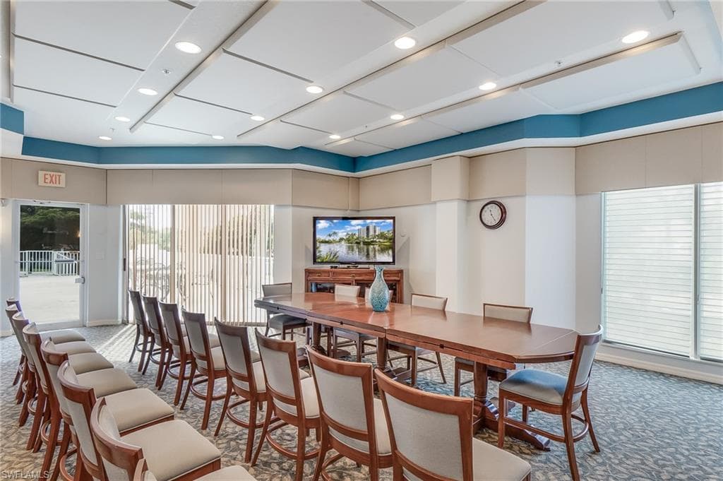 4183 Bay Beach LN # 374, FORT MYERS BEACH FL 33931-29