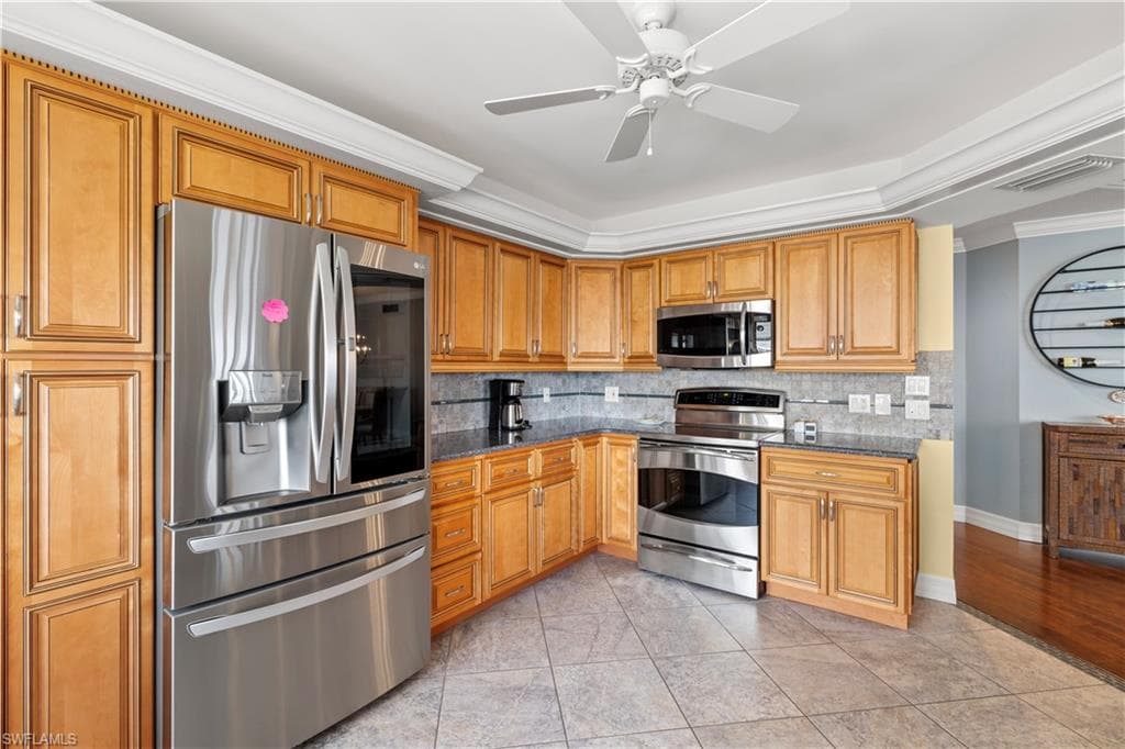 4183 Bay Beach LN # 374, FORT MYERS BEACH FL 33931-3