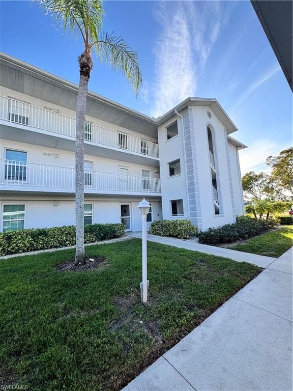 9610 Victoria LN # D302, NAPLES FL 34109-1