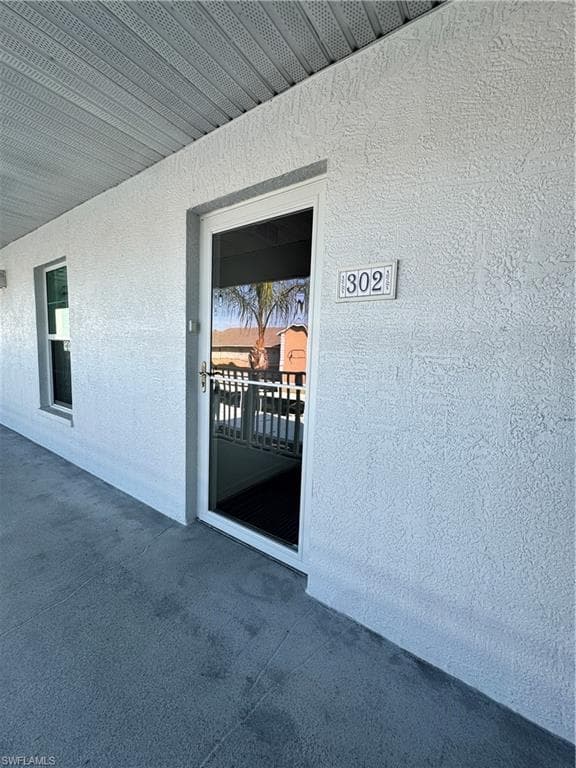 9610 Victoria LN # D302, NAPLES FL 34109-2