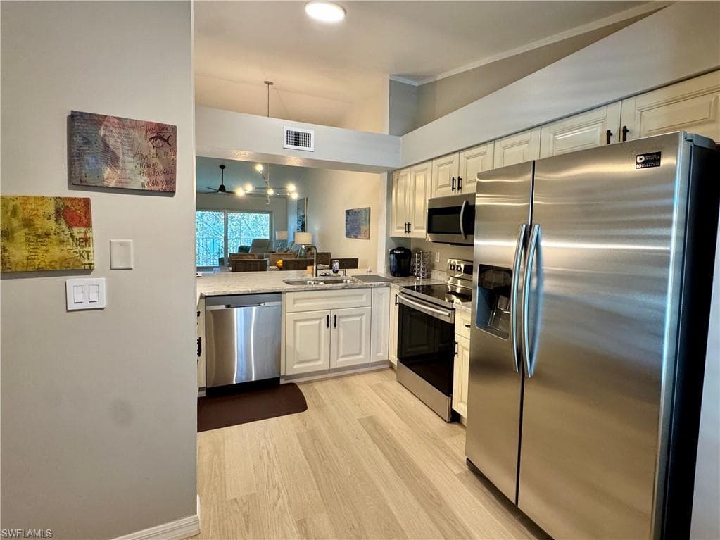 9610 Victoria LN # D302, NAPLES FL 34109-10