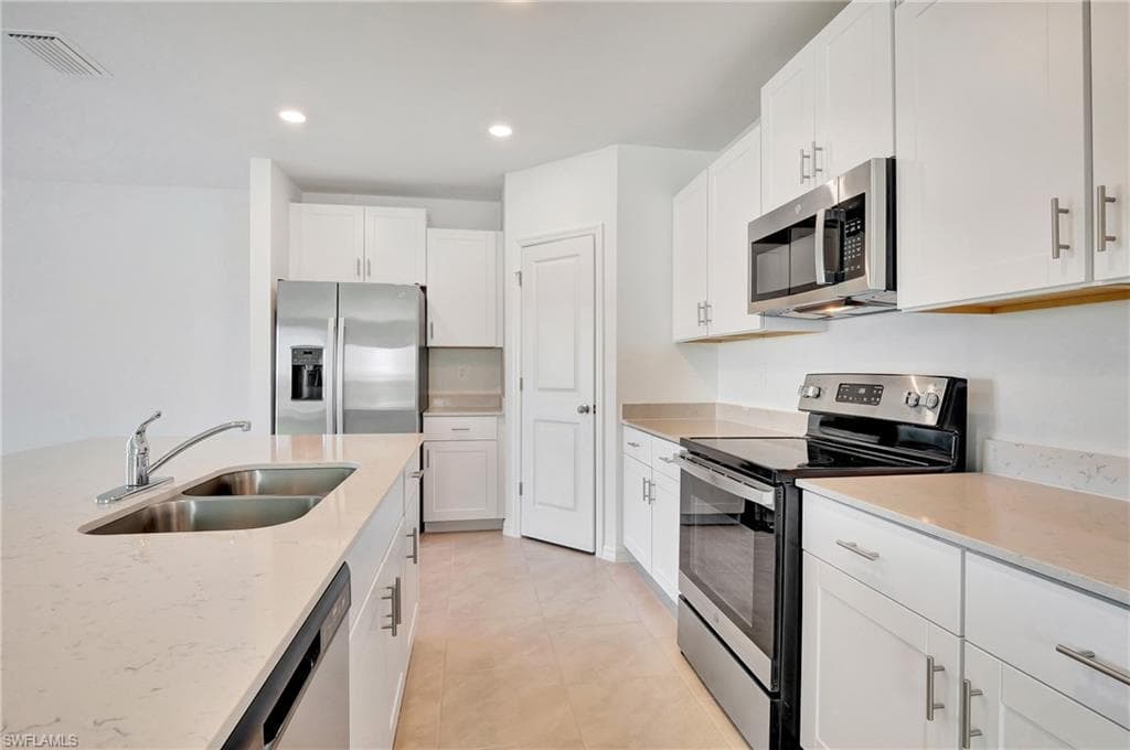 19931 Green Pasture RD, LEHIGH ACRES FL 33974-3