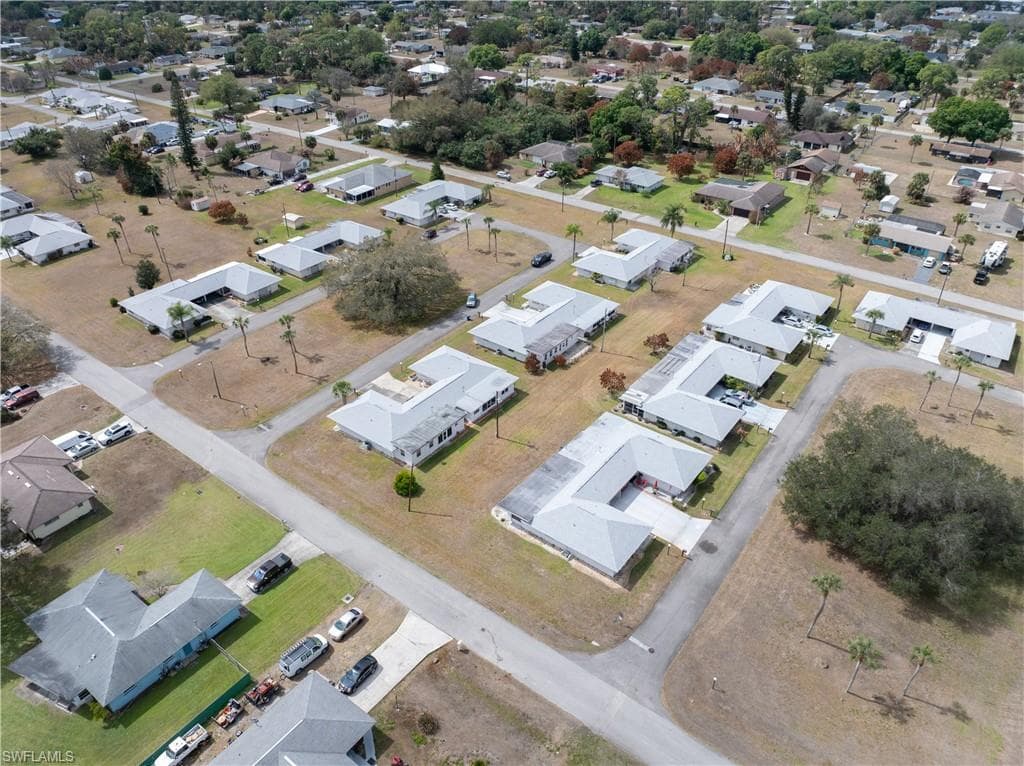 337 Richland RD, LEHIGH ACRES FL 33936-28