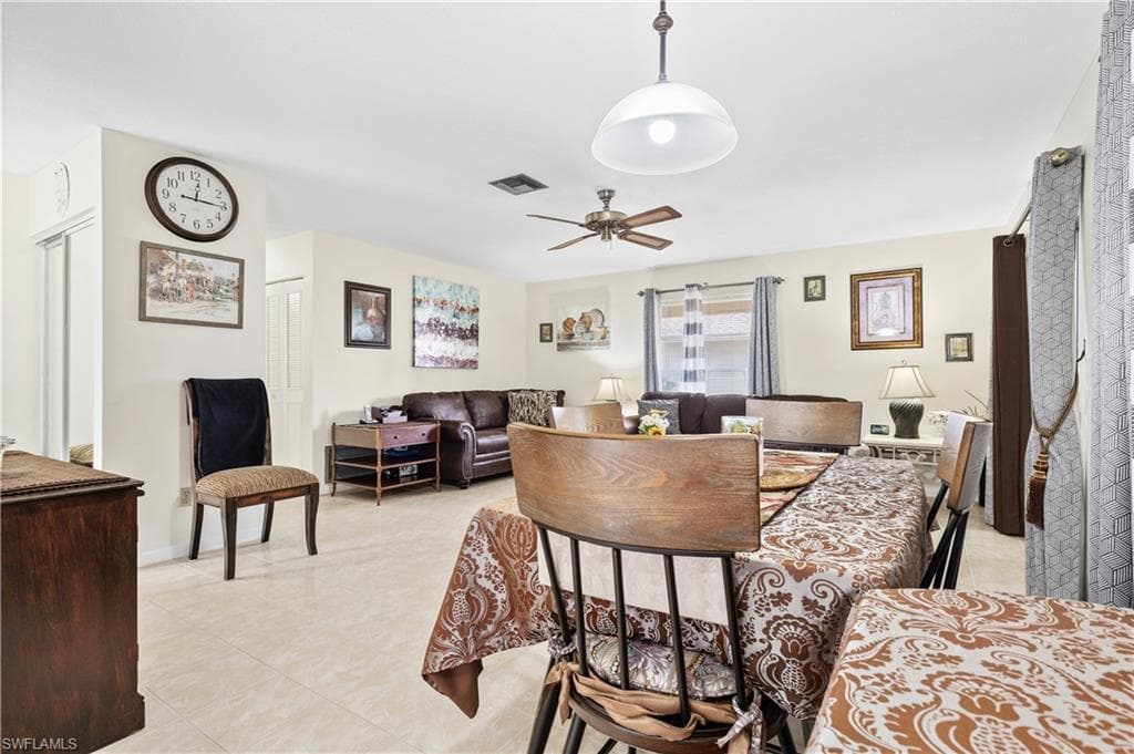 337 Richland RD, LEHIGH ACRES FL 33936-7