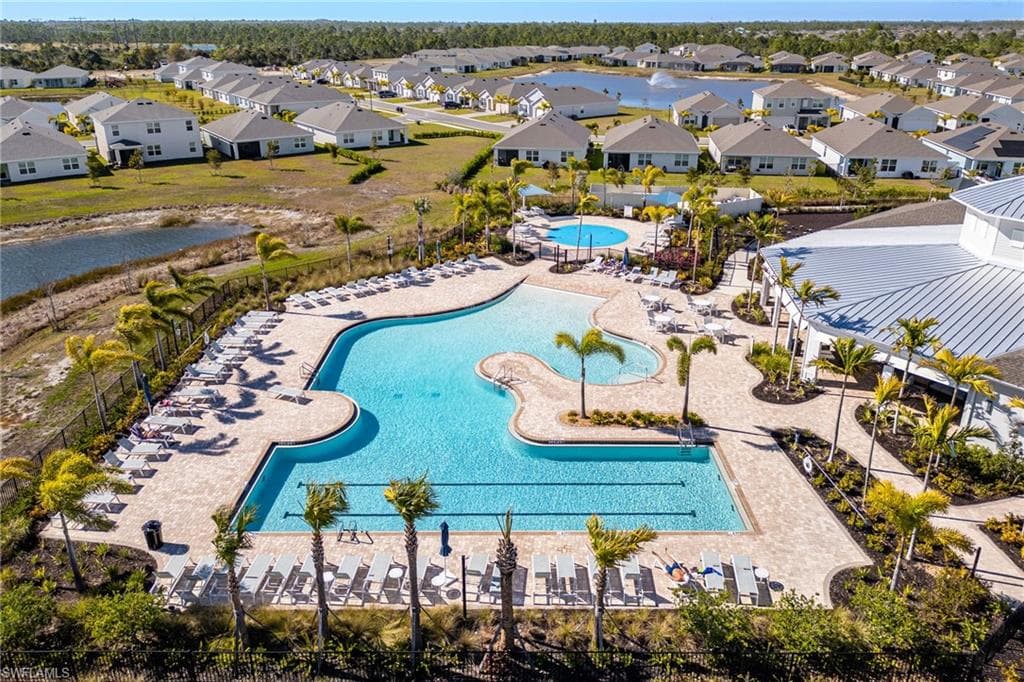 16825 Pink Coral Path, NORTH FORT MYERS FL 33903-1