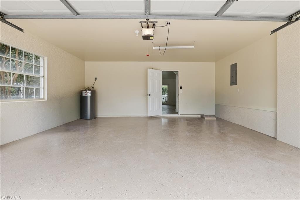 12960 Eagle Pointe CIR-29