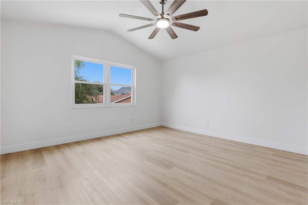 12960 Eagle Pointe CIR-17