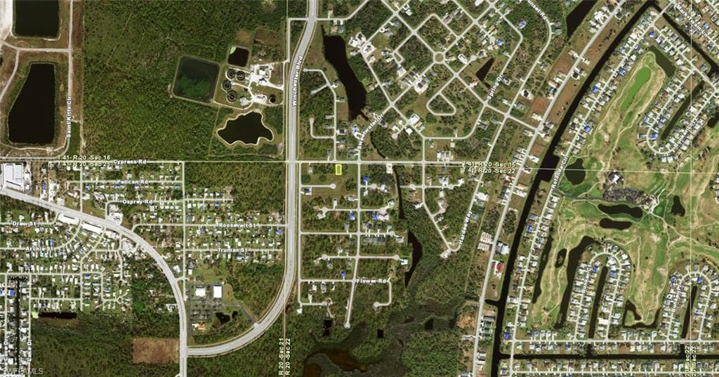 123 Sunset RD, ROTONDA WEST FL 33947-2