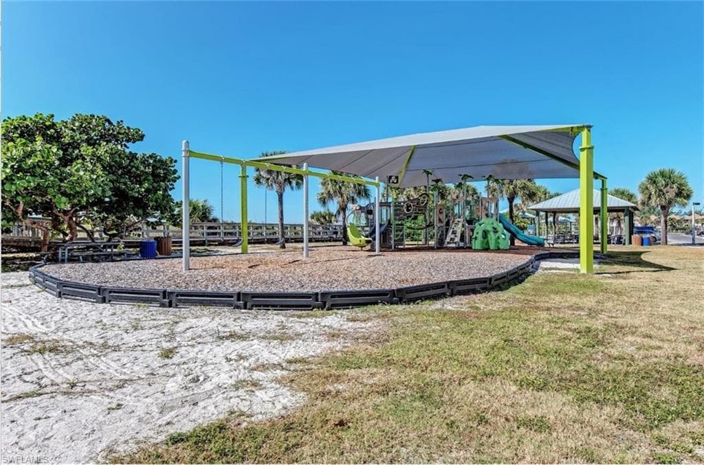 123 Sunset RD, ROTONDA WEST FL 33947-9