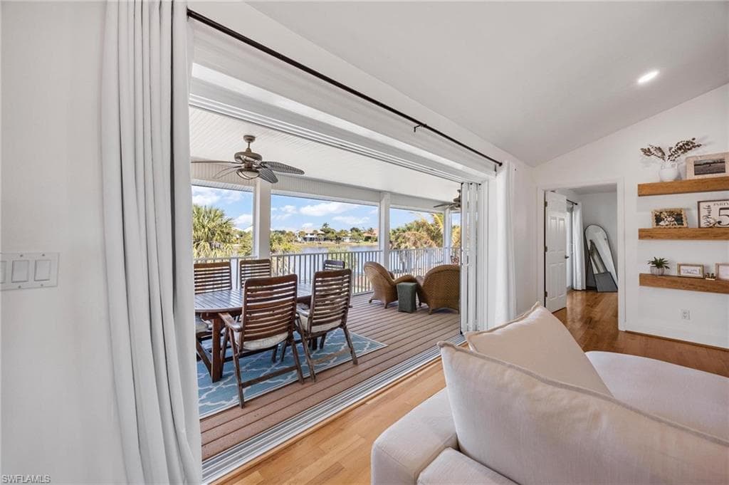 425 Lake Murex CIR, SANIBEL FL 33957-13