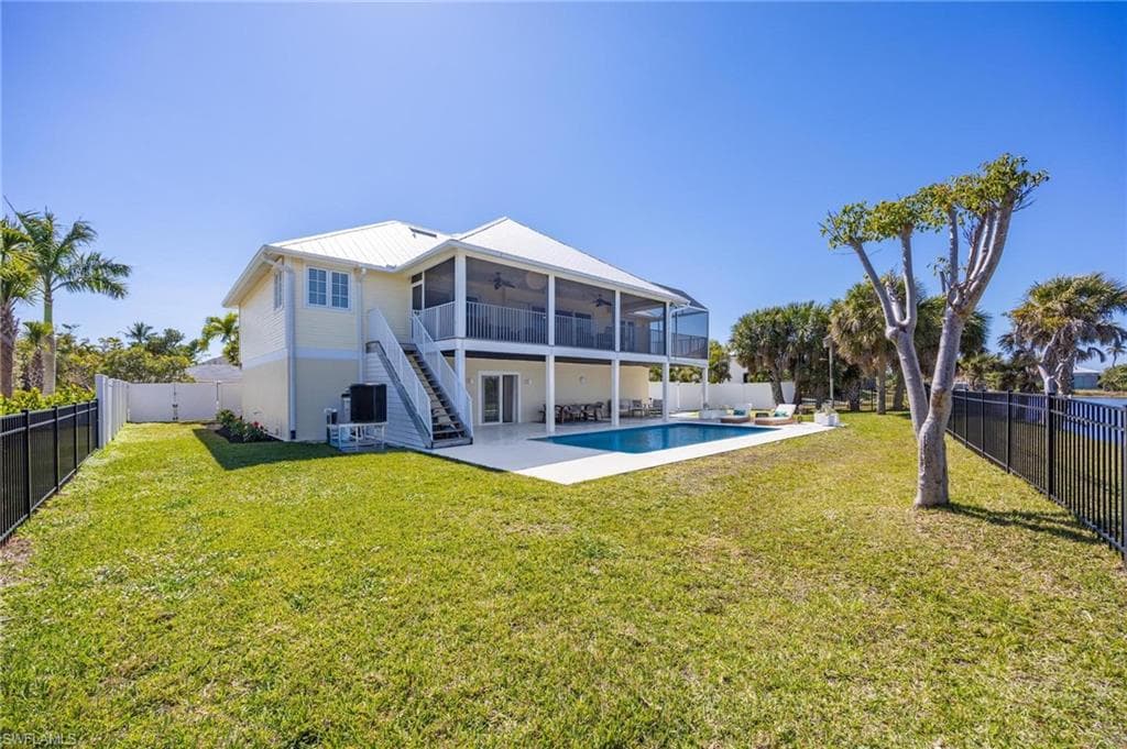 425 Lake Murex CIR, SANIBEL FL 33957-28