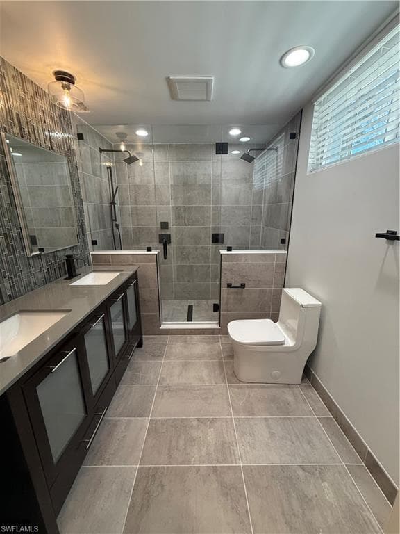 28053 Sunset DR, BONITA SPRINGS FL 34134-13