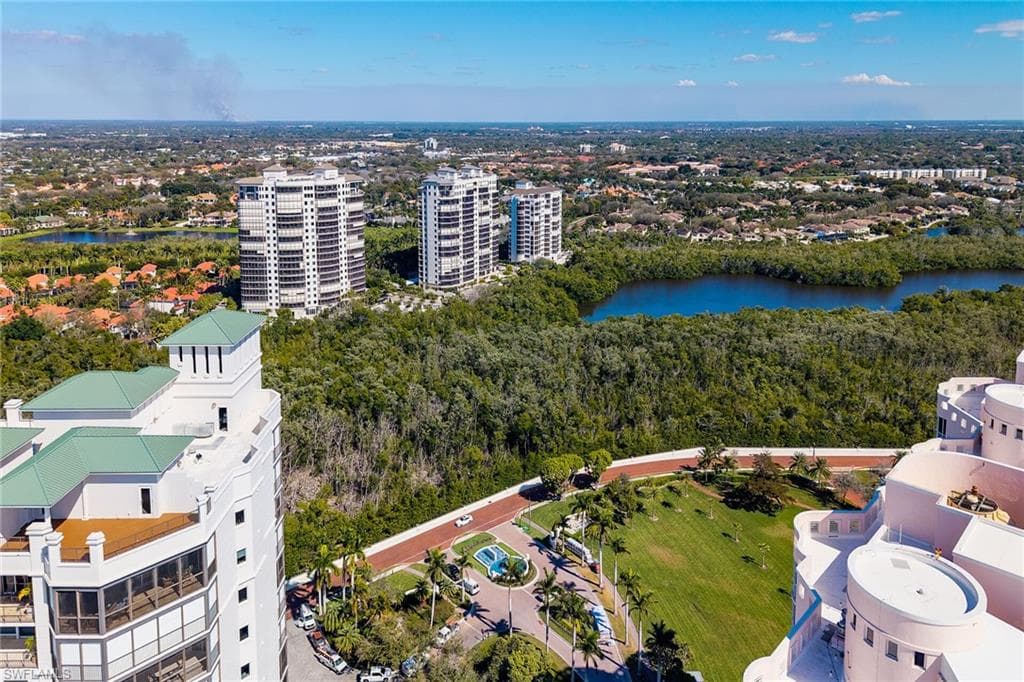 8231 Bay Colony DR # 2004, NAPLES FL 34108-14
