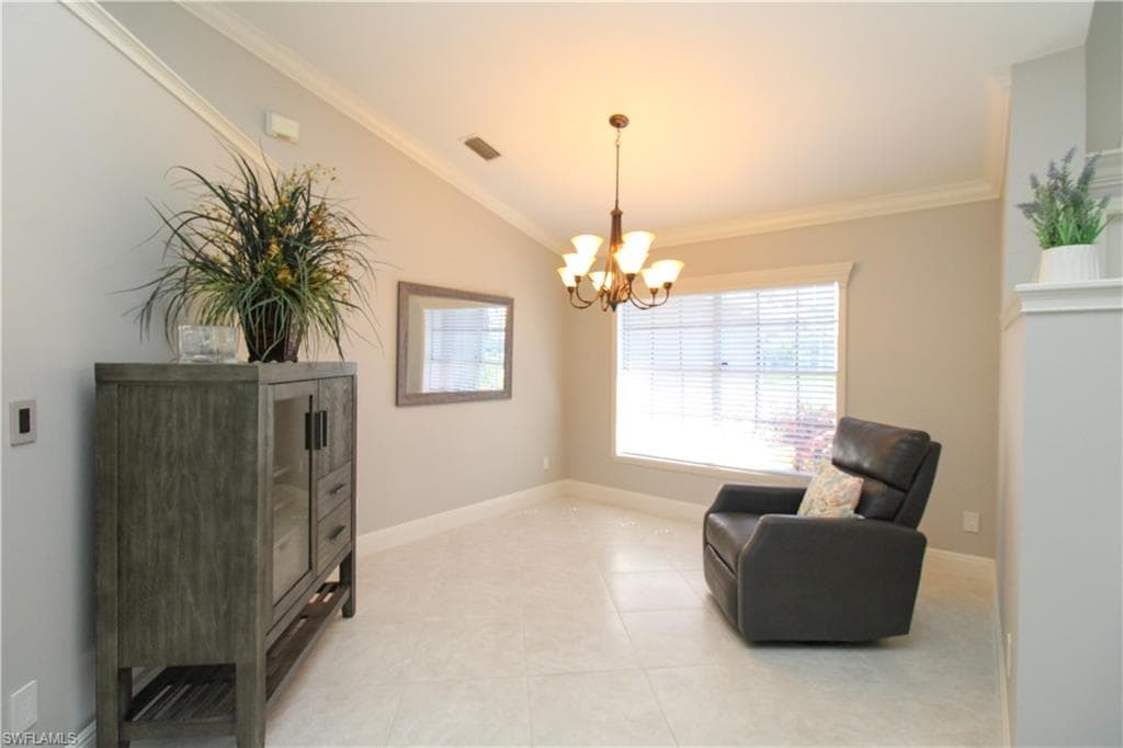 333 Wentworth CT, NAPLES FL 34104-22